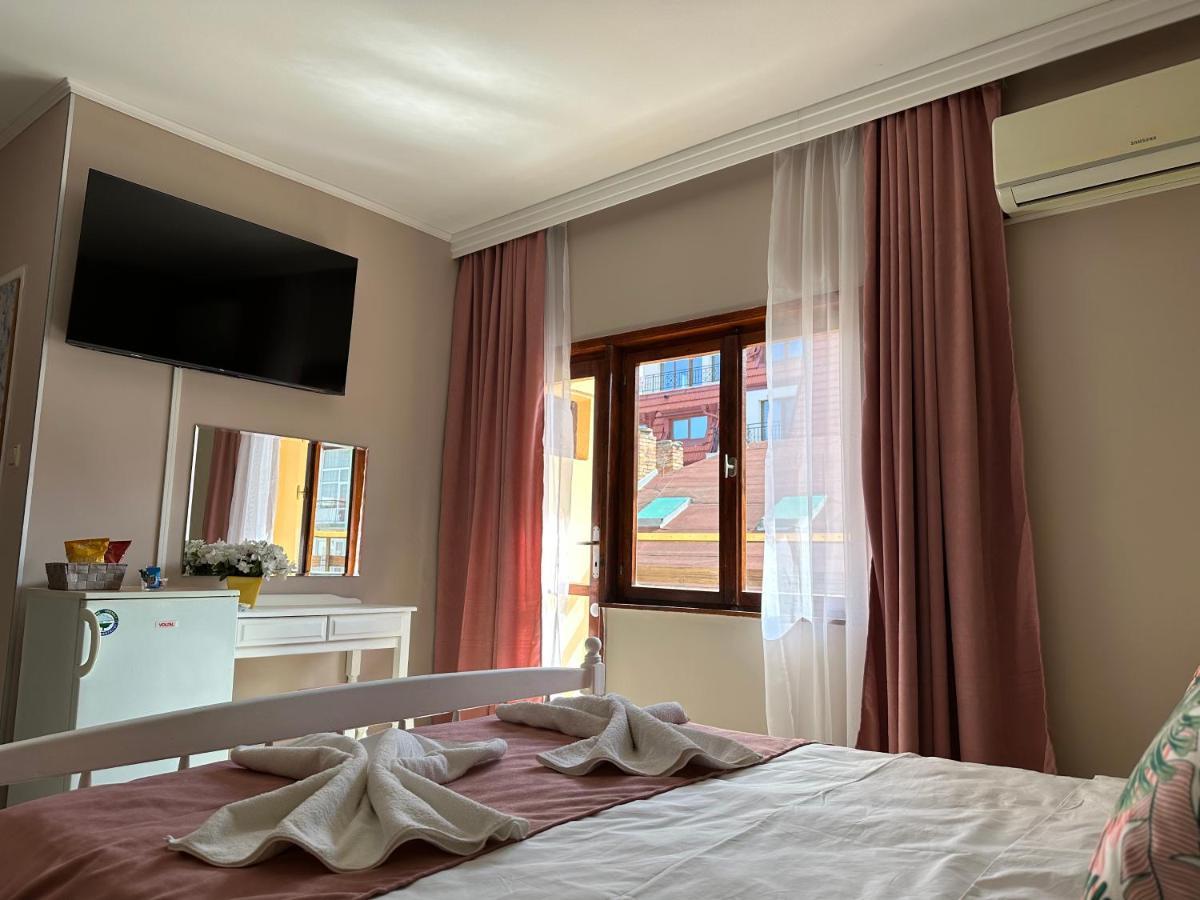 Guest House “Poli” Νεσέμπαρ Εξωτερικό φωτογραφία