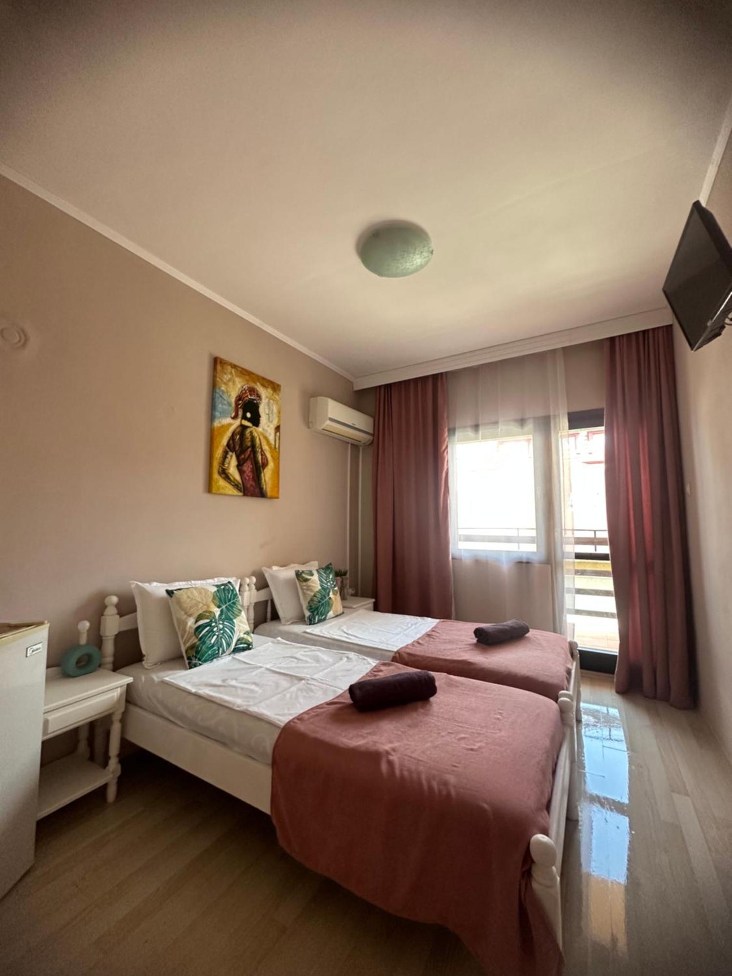 Guest House “Poli” Νεσέμπαρ Εξωτερικό φωτογραφία